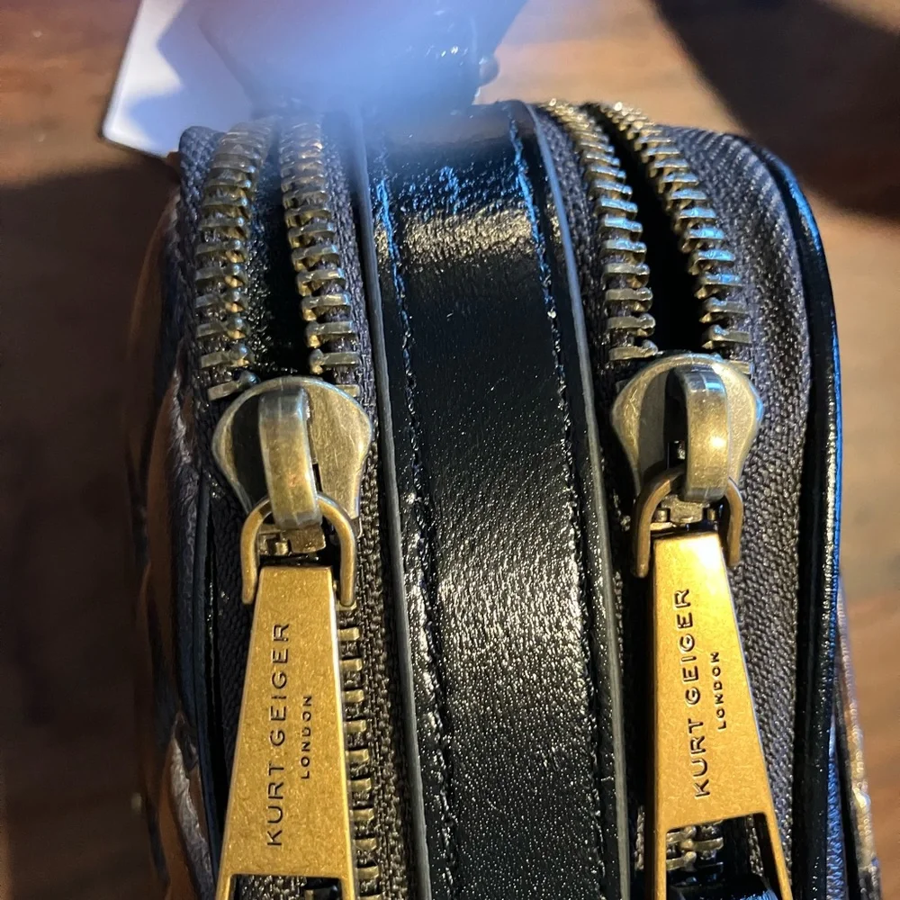 Kurt Geiger Metallic Gold Quilted Bag - Picture 6 of 7